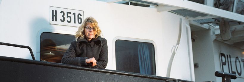 Abbildung von Franziska Günther auf einer Fähre