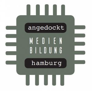 Logo der Veranstaltungsreihe mit dem Schriftzug "angedockt Medienbildung Hamburg"